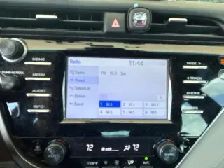 Toyota Camry Hybrid 2018 SE 4dr Sedan