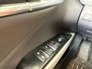 Toyota Camry Hybrid 2018 SE 4dr Sedan