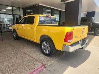 Ram 1500 2016 4x2 Big Horn 4dr Crew Cab 5.5 ft. SB Pickup