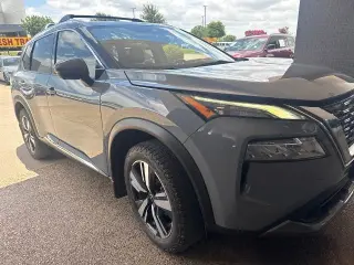 Nissan Rogue 2023 AWD SL 4dr Crossover
