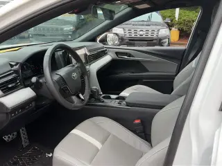 Toyota Camry 2026 SE 4dr Sedan