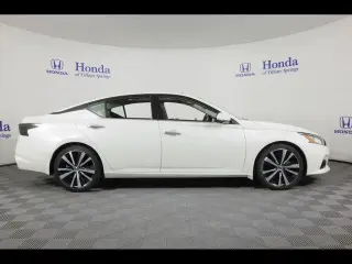 Nissan Altima 2020 2.0 Platinum 4dr Sedan