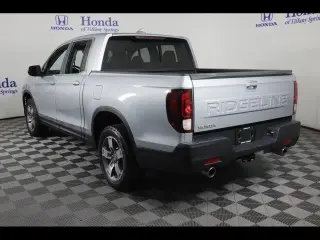 Honda Ridgeline 2025 AWD RTL 4dr Crew Cab 5.3 ft. SB