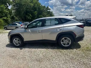 Hyundai TUCSON 2025 SE 4dr SUV