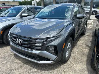 Hyundai TUCSON 2025 SE 4dr SUV