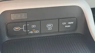 Hyundai KONA 2026 SE 4dr SUV