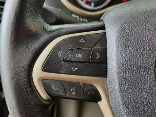 Jeep Cherokee 2016 4x4 Latitude 4dr SUV