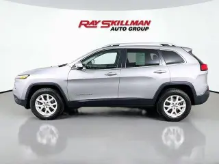 Jeep Cherokee 2016 4x4 Latitude 4dr SUV