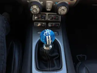 Chevrolet Camaro 2010 SS 2dr Coupe w/2SS