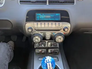 Chevrolet Camaro 2010 SS 2dr Coupe w/2SS