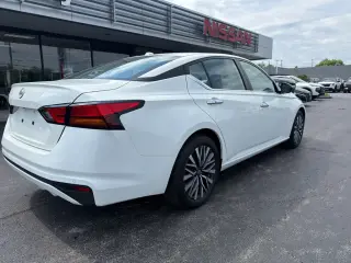 Nissan Altima 2025 2.5 SV 4dr Sedan