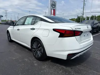 Nissan Altima 2025 2.5 SV 4dr Sedan