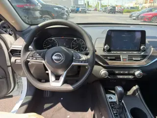 Nissan Altima 2025 2.5 SV 4dr Sedan