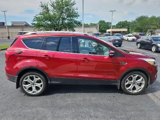 Ford Escape 2019 Titanium 4dr SUV