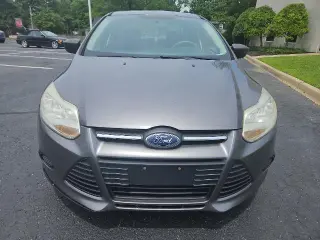 Ford Focus 2013 S 4dr Sedan
