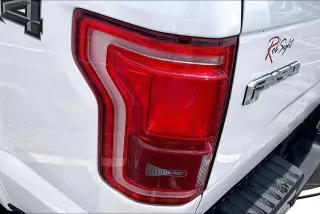 Ford F-150 2015 4x4 Lariat 4dr SuperCrew 5.5 ft. SB