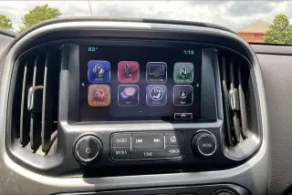 Chevrolet Colorado 2017 4x4 LT 4dr Crew Cab 5 ft. SB