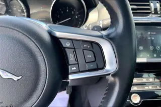 Jaguar XE 2017 AWD 35t R-Sport 4dr Sedan