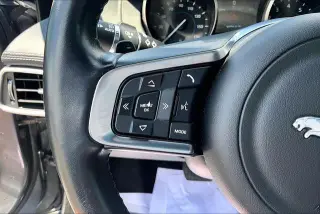 Jaguar XE 2017 AWD 35t R-Sport 4dr Sedan