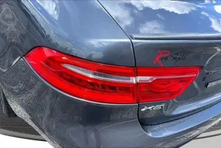 Jaguar XE 2017 AWD 35t R-Sport 4dr Sedan