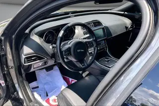 Jaguar XE 2017 AWD 35t R-Sport 4dr Sedan