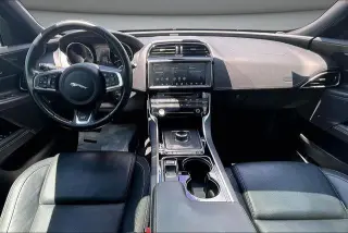 Jaguar XE 2017 AWD 35t R-Sport 4dr Sedan