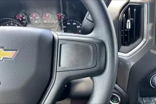 Chevrolet Silverado 1500 2025 4x4 Custom 4dr Double Cab 6.6 ft. SB
