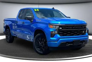 Chevrolet Silverado 1500 2025 4x4 Custom 4dr Double Cab 6.6 ft. SB