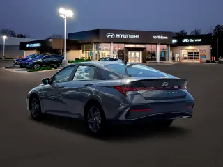 Hyundai ELANTRA 2026 SEL Sport 4dr Sedan
