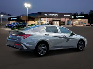 Hyundai ELANTRA 2026 SEL Sport 4dr Sedan