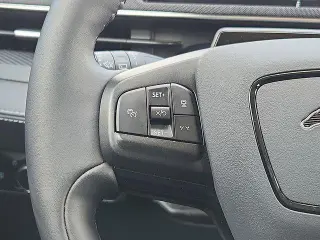 Ford Mustang Mach-E 2025 AWD Select 4dr SUV