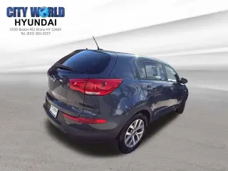 Kia Sportage 2016 AWD LX 4dr SUV