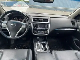 Nissan Altima 2018 2.5 S 4dr Sedan