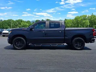 Chevrolet Silverado 1500 2022 4x4 RST 4dr Crew Cab 5.8 ft. SB