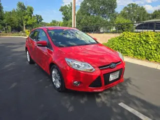 Ford Focus 2012 SEL 4dr Hatchback