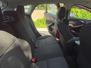 Ford Focus 2012 SEL 4dr Hatchback