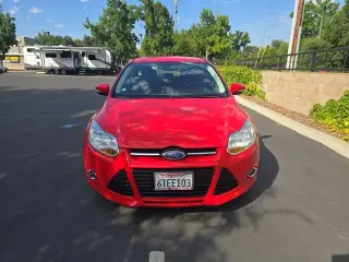 Ford Focus 2012 SEL 4dr Hatchback