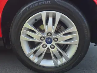 Ford Focus 2012 SEL 4dr Hatchback