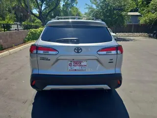 Toyota Corolla Cross 2022 AWD LE 4dr Crossover