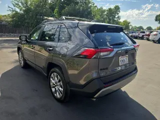 Toyota RAV4 2022 AWD Limited 4dr SUV