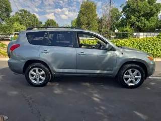 Toyota RAV4 2006 Limited 4dr SUV 4WD