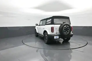 Ford Bronco 2022 4x4 Big Bend 4dr SUV