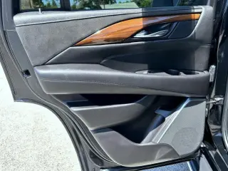 Cadillac Escalade 2019 4x4 Luxury 4dr SUV