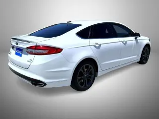 Ford Fusion 2018 SE 4dr Sedan