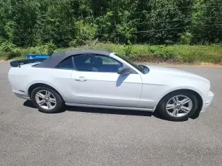 Ford Mustang 2014 V6 2dr Convertible