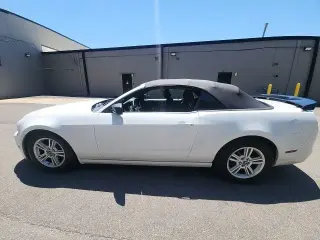 Ford Mustang 2014 V6 2dr Convertible