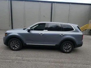 Kia Telluride 2023 AWD LX 4dr SUV