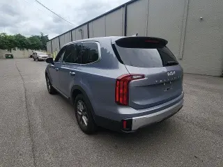 Kia Telluride 2023 AWD LX 4dr SUV
