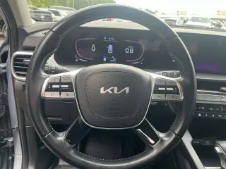 Kia Telluride 2023 AWD LX 4dr SUV