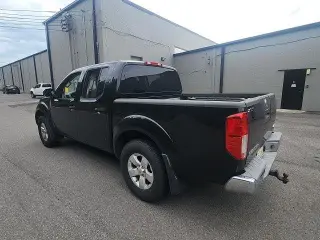 Nissan Frontier 2012 4x4 S 4dr Crew Cab SWB Pickup 6M